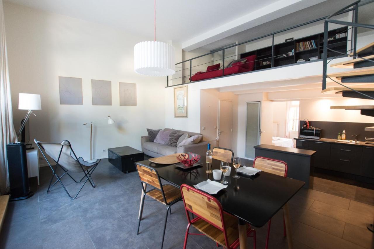 Divonne - Loft Cosy Avec Jardin Partage Apartment Arles Bagian luar foto